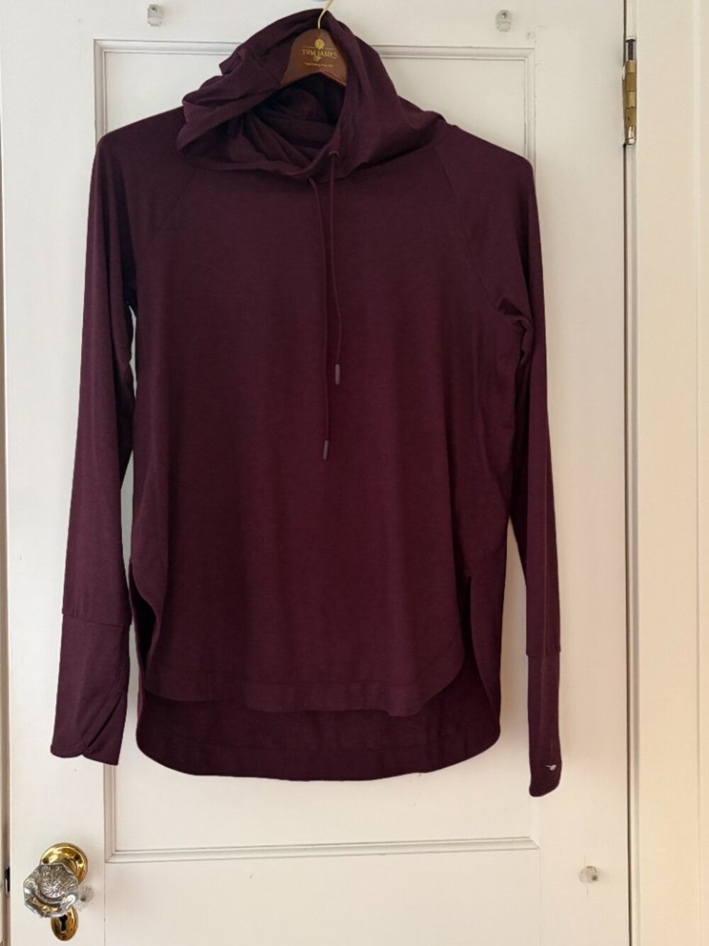 Athleta Uptempo Hoodie Burgundy Size Medium- Lightweight - Picture 7 of 7